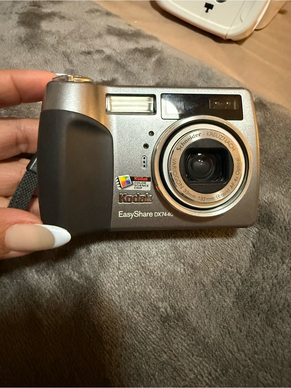Kodak EasyShare DX7440 Compact Silver and Black Digital Camera